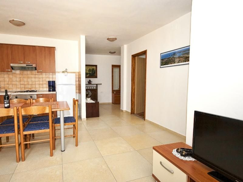 Apartments Snjezana