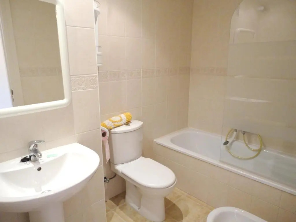 Apartment with 2 bedrooms in Denia with shared pool enclosed garden and WiFi 500 m from the beach
