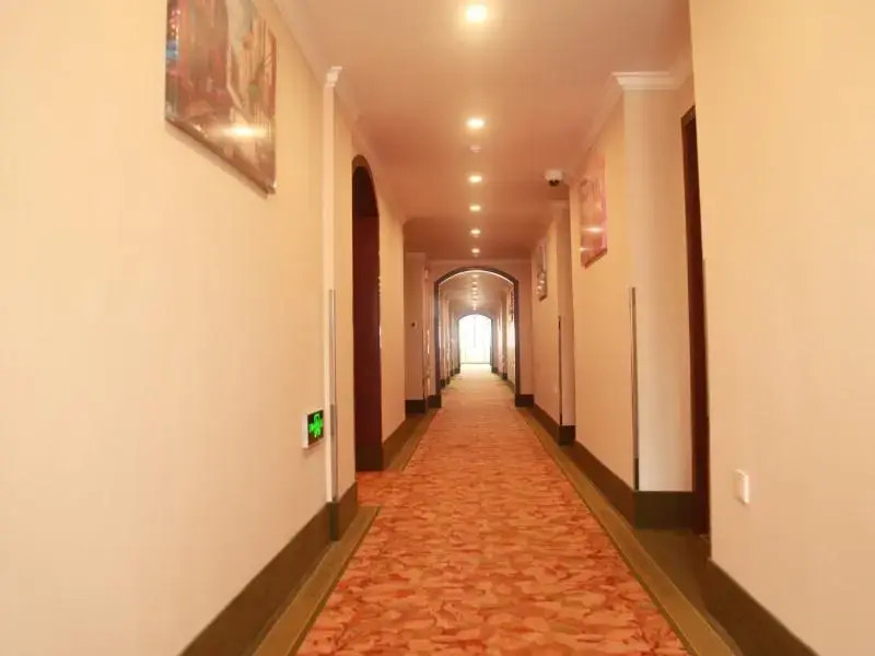 GreenTree Inn Shanghai MinHang District PuJiang Town JiangYue Road Metro Station Hotel