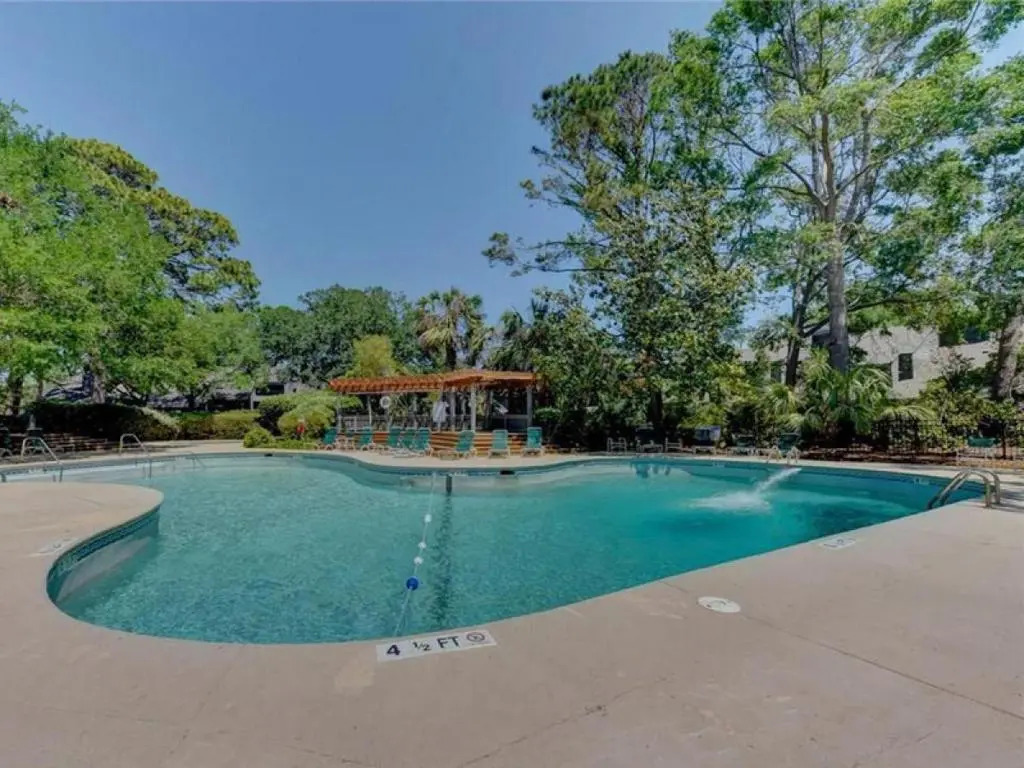 243 Turnberry Village
