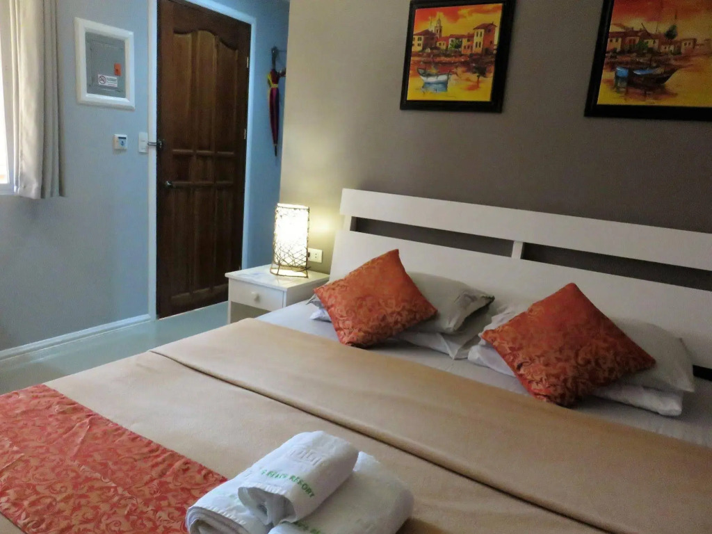 Kavs Beach Resort