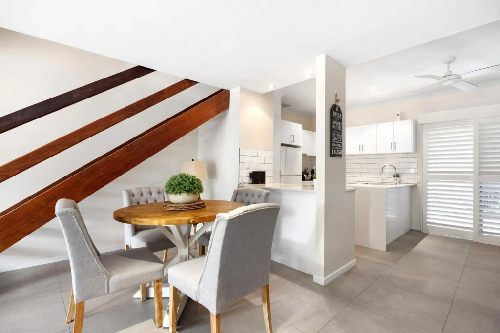 Moondarah, Apartment 6, 75 Noosa Parade