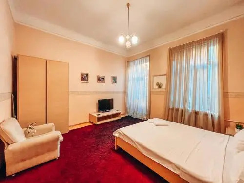 Apartment - Independence Square