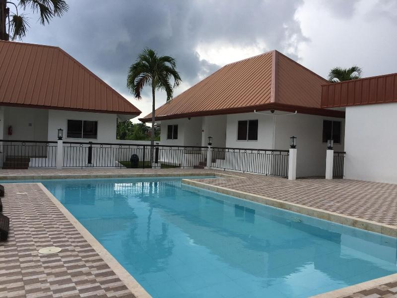 Heartland Hotel Serviced Rooms & Apartments