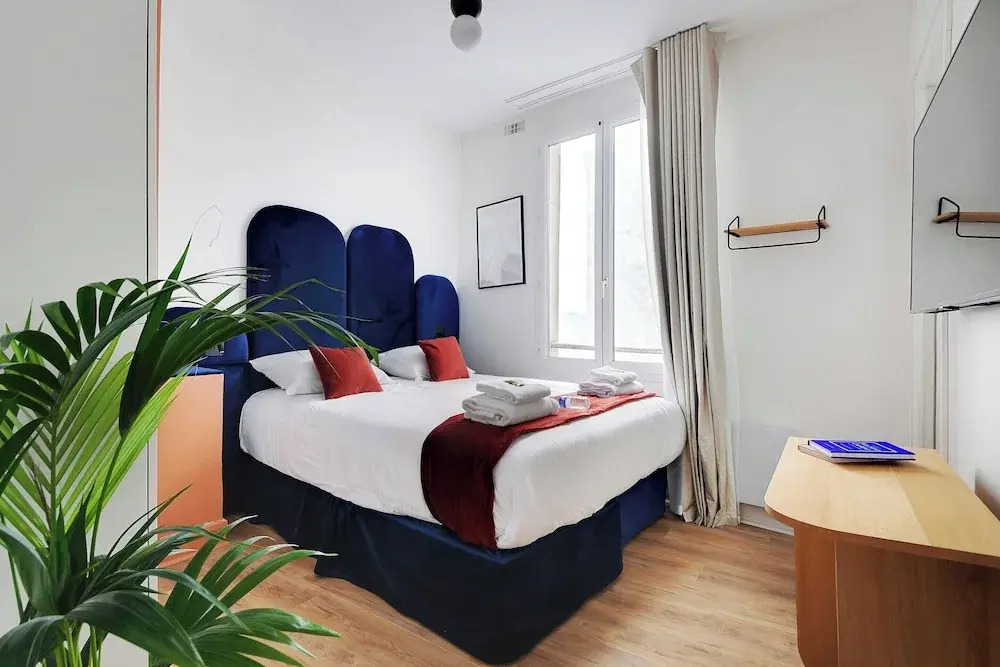 Modern Apartment - 1br/4p - Sacre-coeur