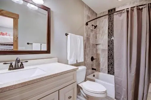 Main Street Retreat Apartment