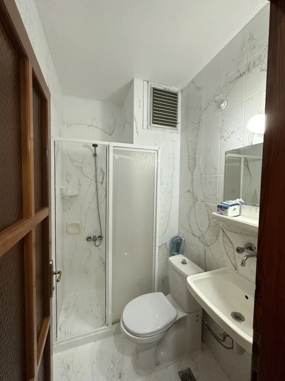 Eren Otel Çeşme