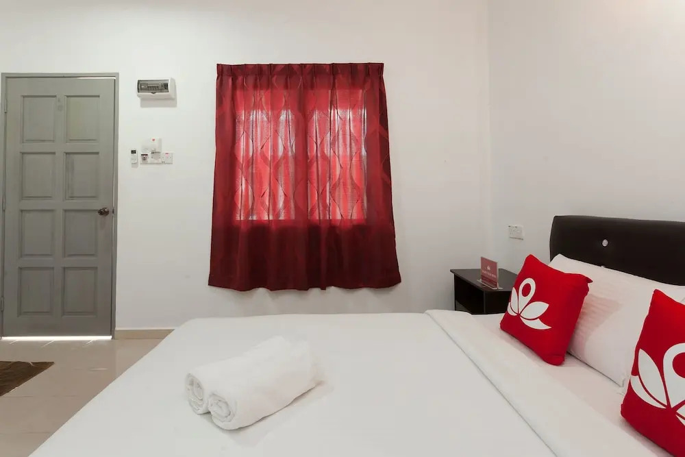 ZEN Rooms Tanjung Mali