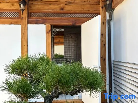 / korea traditional house / Gyeongbokgung/ Bukchon