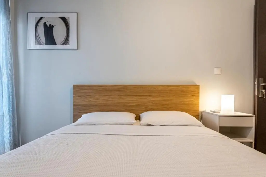 Modern 5BD Apartment in the Heart of Athens