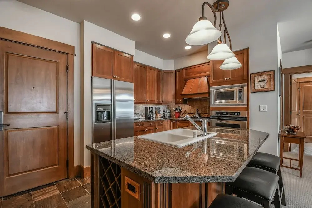Lone Eagle 3026 by SummitCove Lodging in Colorado