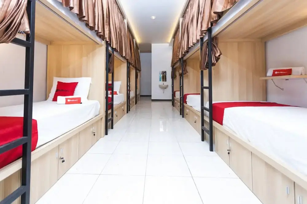 Reddoorz Hostel @ Malang City Center