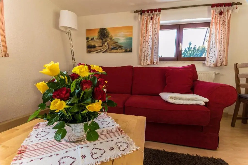Ferienhaus Rosalie Ruhiges Ferienhaus mit Garten direkt am Malerweg