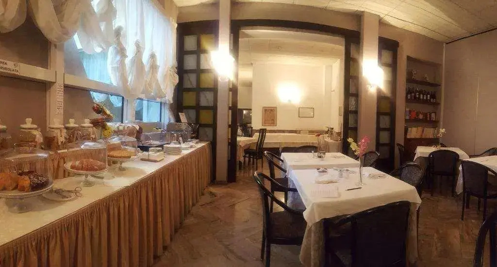 Hotel Ariston