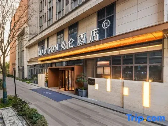 Madison Hotel (Shanghai International Resort Chongxi Road)