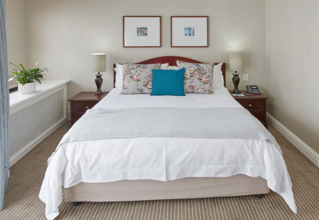The Bantry Aparthotel by Totalstay