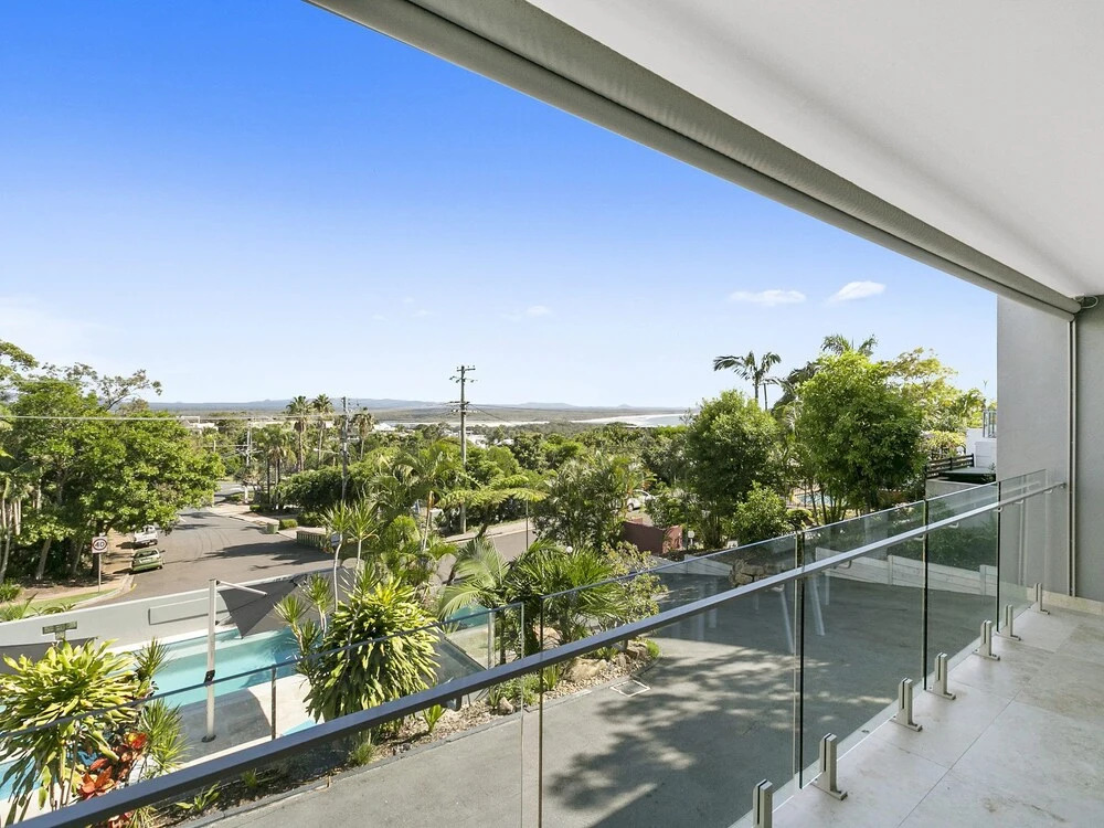 Breathtaking Views Across Noosa - Unit 1 Taralla 18 Edgar Bennett Avenue
