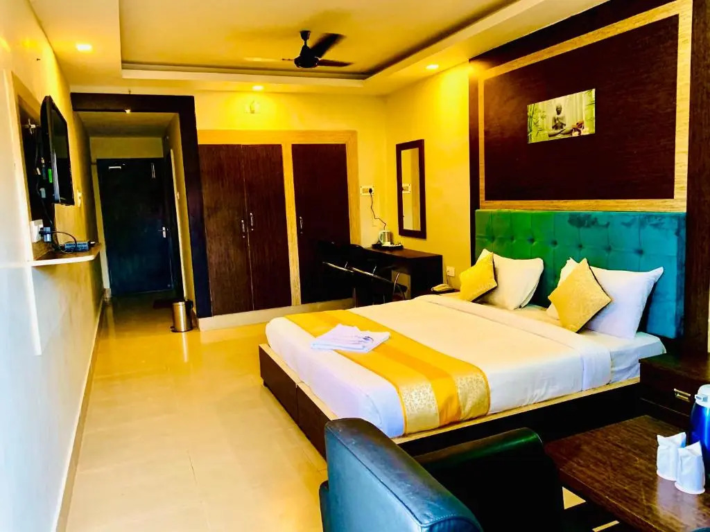 Hotel Reliance