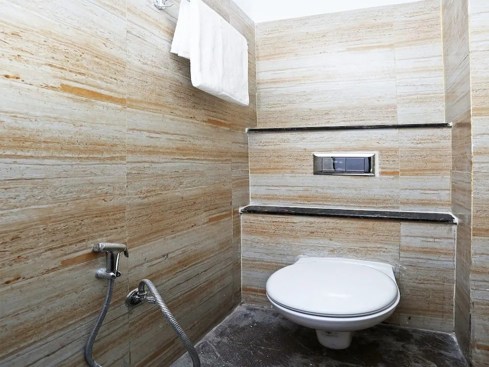 OYO 15861 Hotel Shivganga Comfort Zone