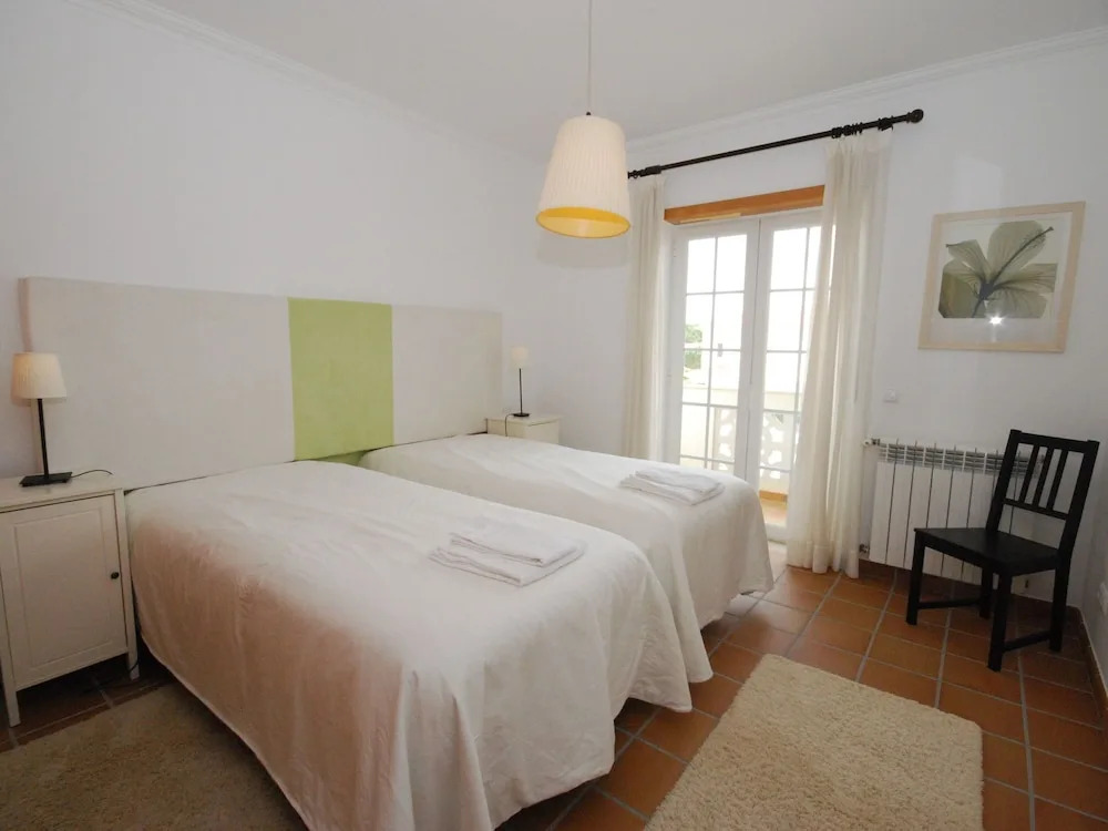 Modern Apartment in Óbidos With Pool