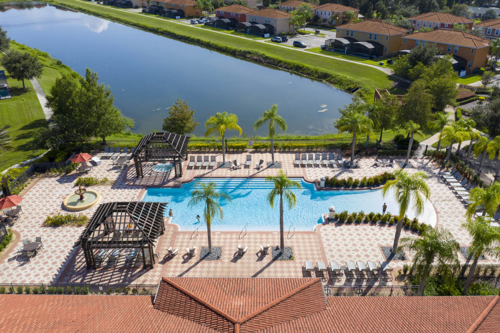 Amazing 4Bd Screened Pool Close to Disney 4572