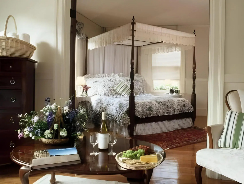 Cleveland House Inn
