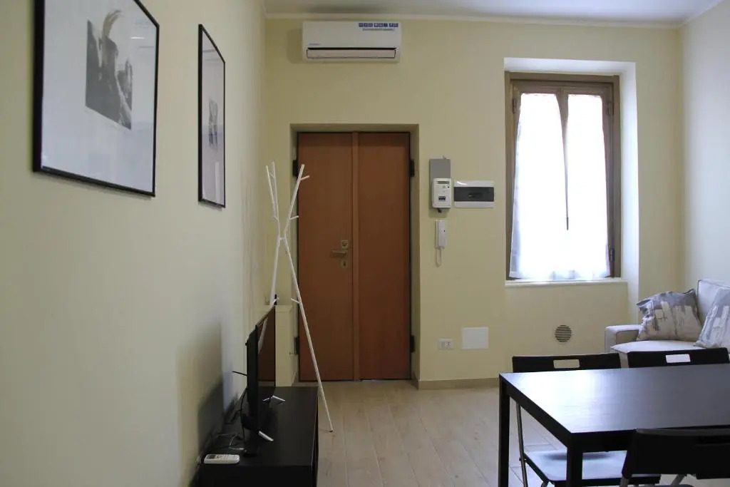 Along the Canal smart flat Naviglio - 4 people
