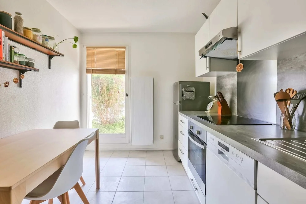 Charming 3 Room Apartment With Terrace - Strasbourg