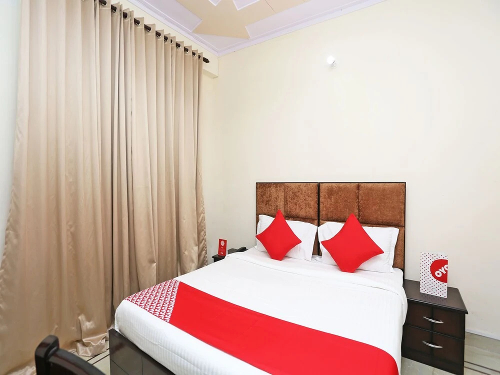 OYO Rooms Epicenter