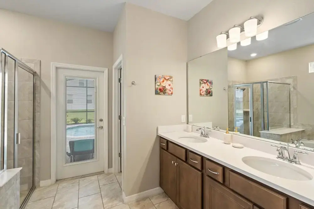 Windsor Island Resort 10 Bedroom Themed Private Home with Pool+Spa & Resort Amenity Access 10 Home