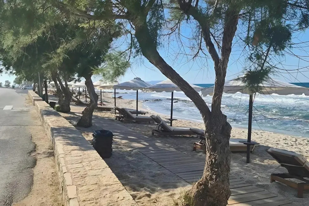 Zoi's SeaView House