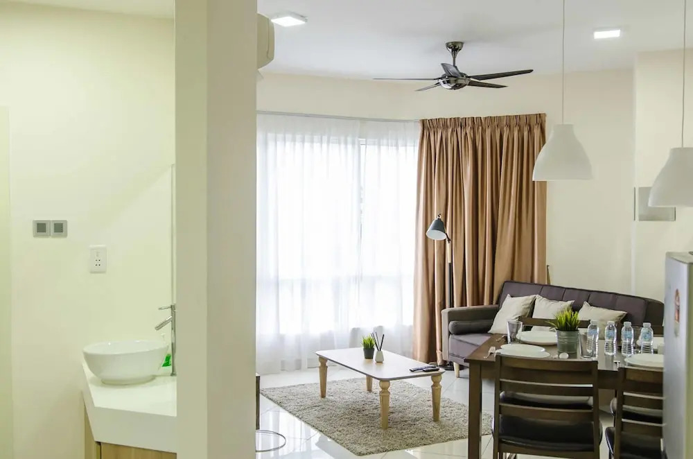 The Crest KLCC @ Penguin Homes