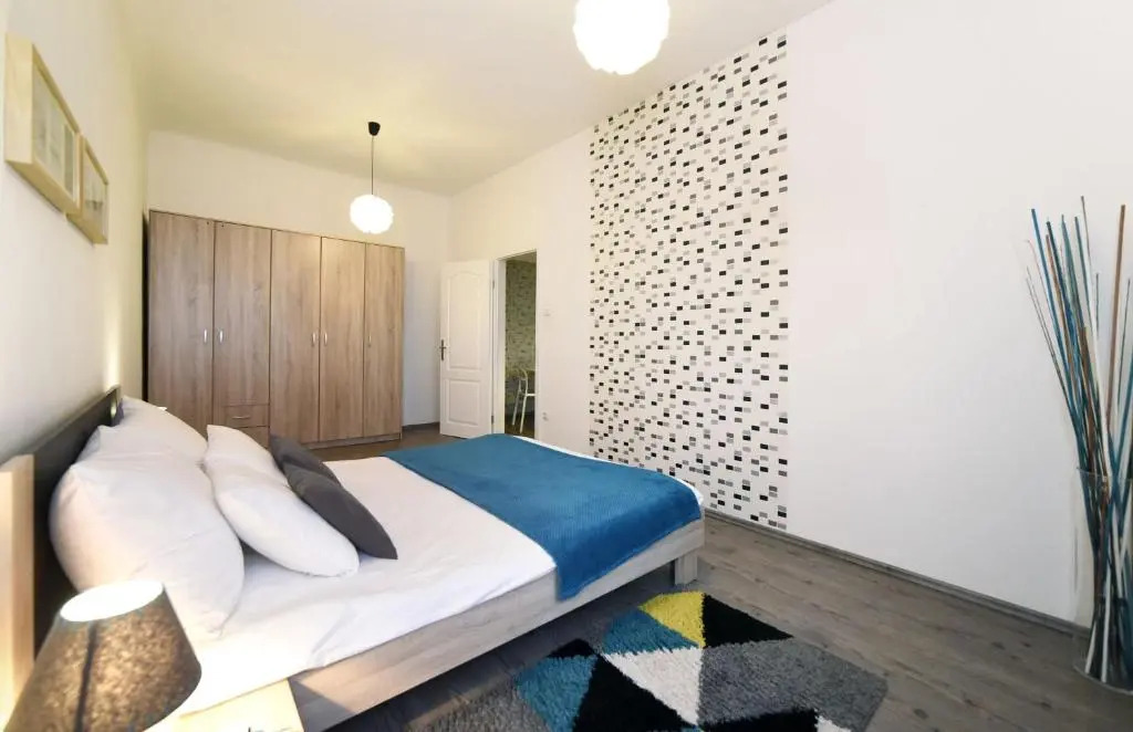 Block Apartment