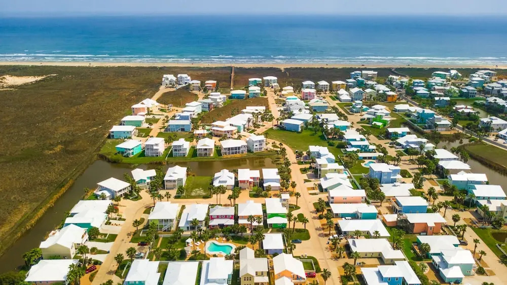 Casa Las Palmas - Pet Friendly! Boardwalk to the Beach!
