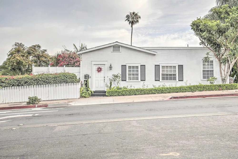 San Diego Home w/ Deck & Yard - 2 Blocks to Bay!