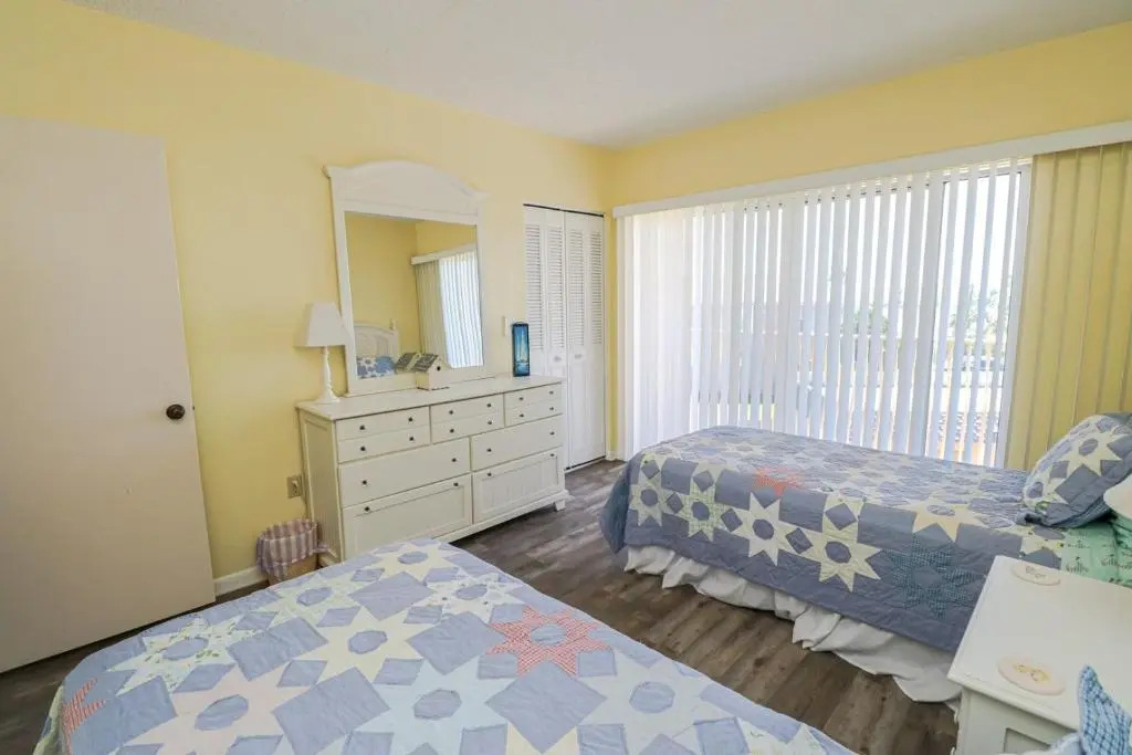 Creston House 10C