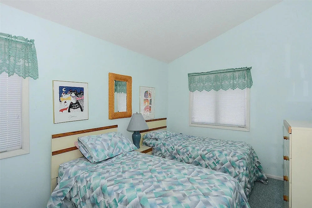 39586- 2 Admiral Road 8W by Long & Foster