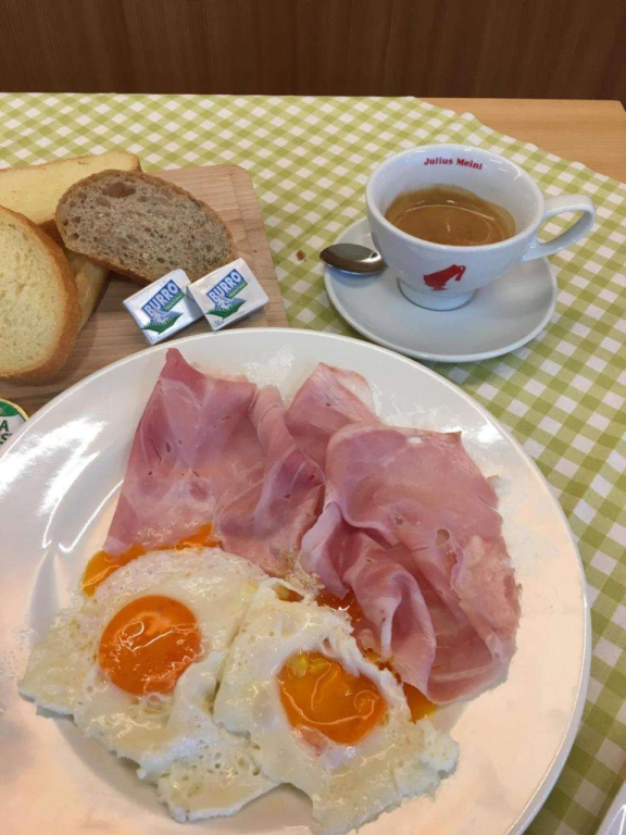 Hotel Vezzano