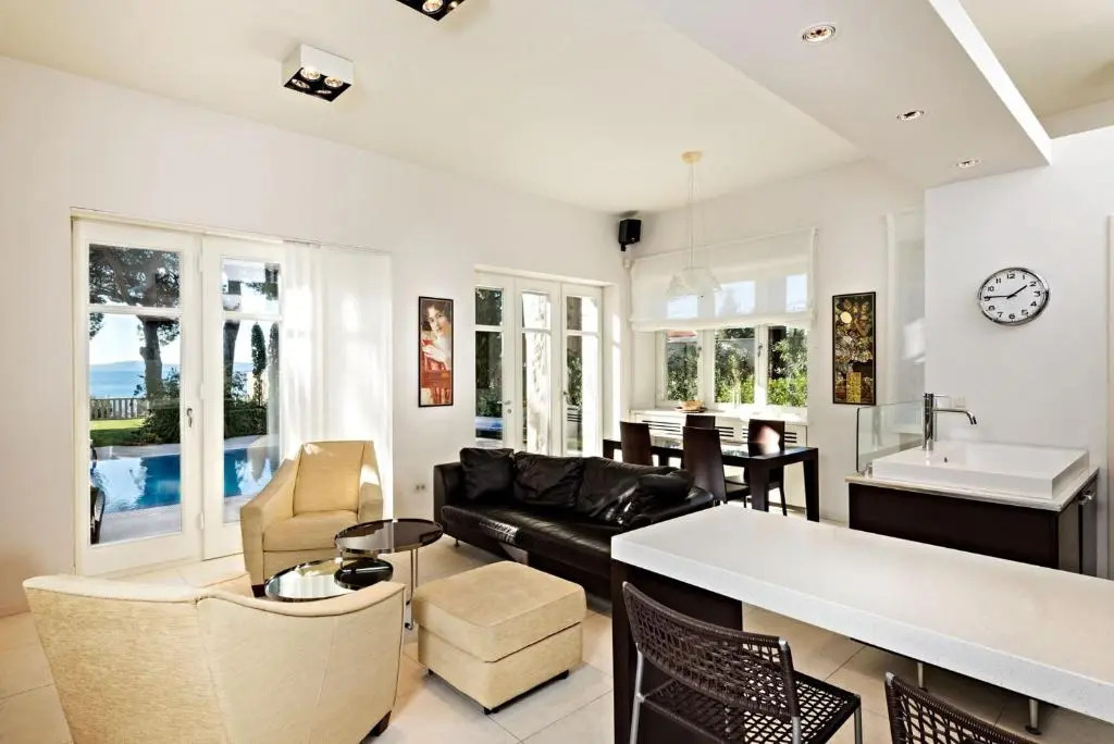 Exclusive Seafront Villa 5 Bedrooms Villa Mestro Outdoor Pool