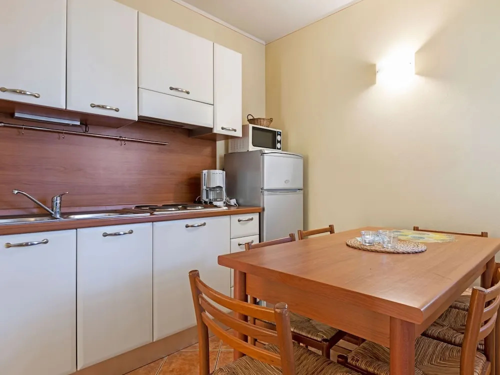 Stylish Holiday Home 3 Km From Lake Garda & Romantica Beach