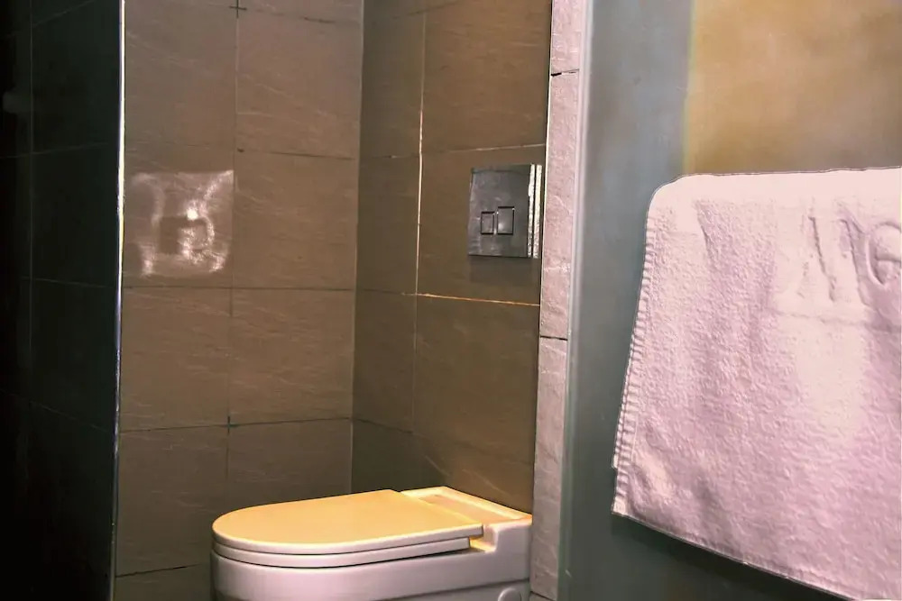 Wealth Hotel