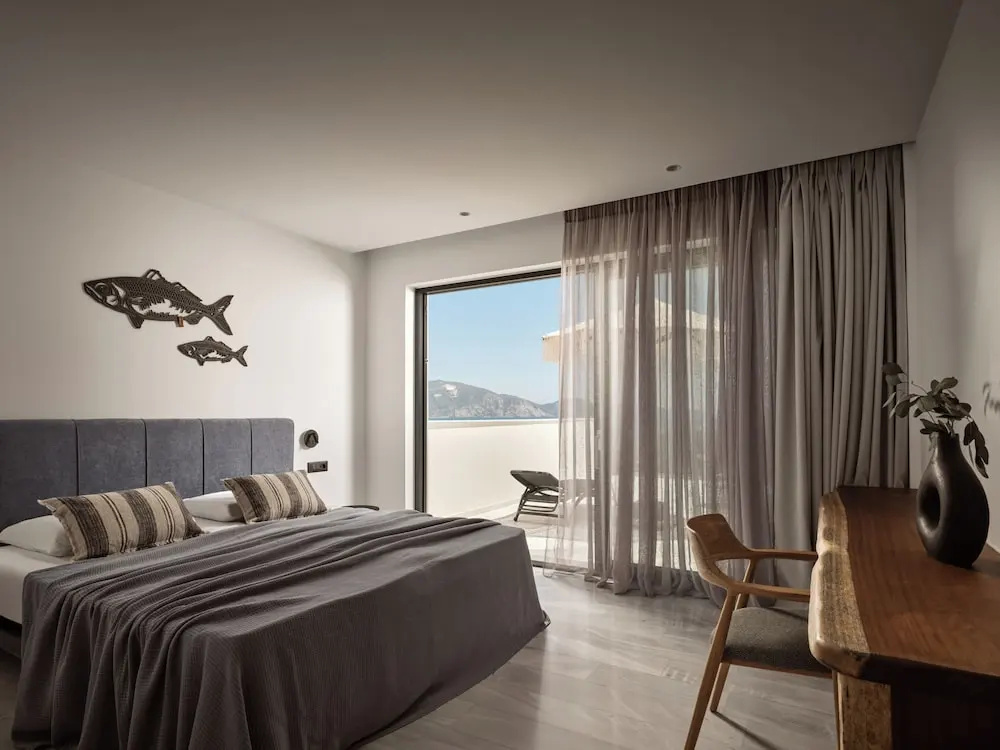 4-bedroom Private Villa, Sea View & Swimming Pool