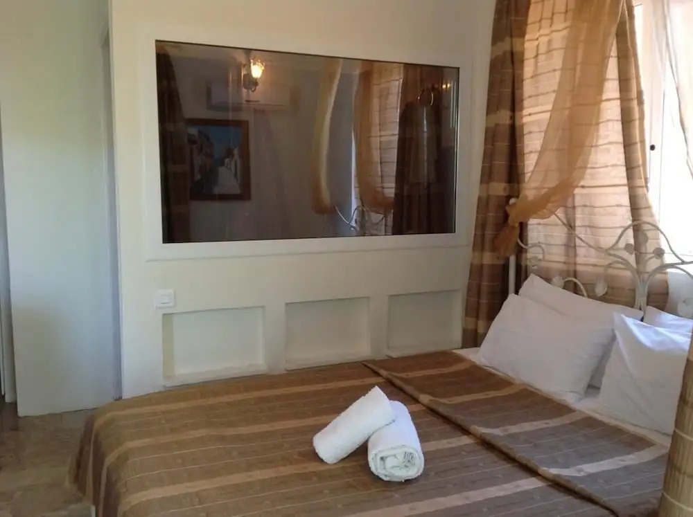 Villa Olga Apartments & Studios