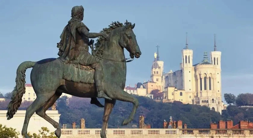 Fenêtre sur Cour