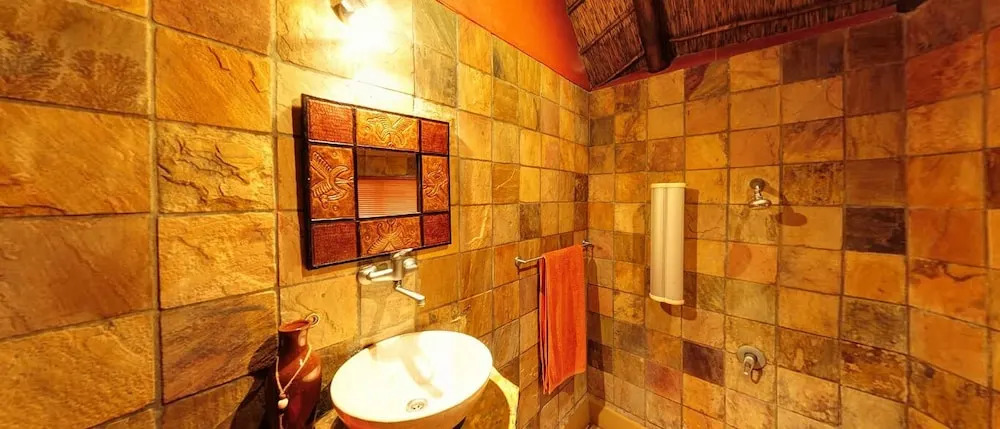 Manzini Swazi King Chalets