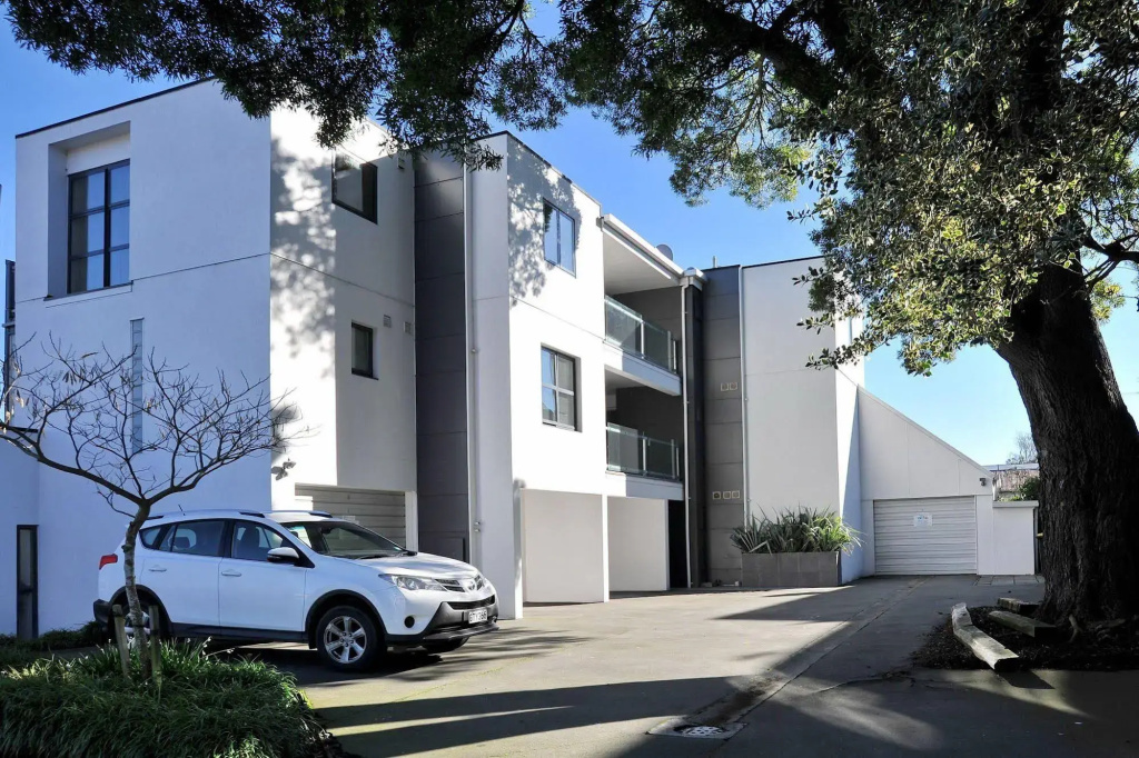 Carlton Penthouse