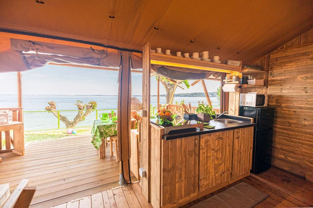 Village & Glamping Riva Blu