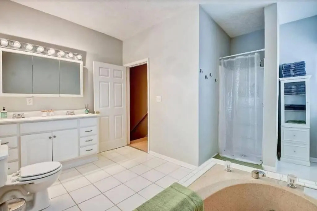 Amazing 3BR Home with WD Patio and Parking