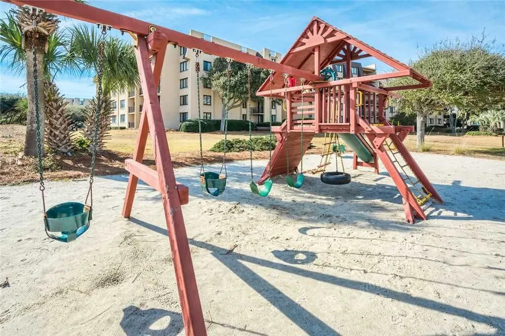 Island Club 1403 - Two Bedroom Condo