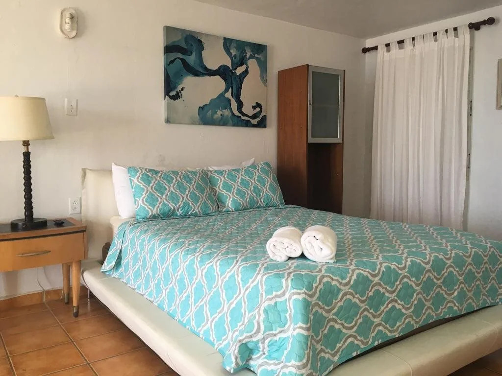 Discovery Inn Hotel